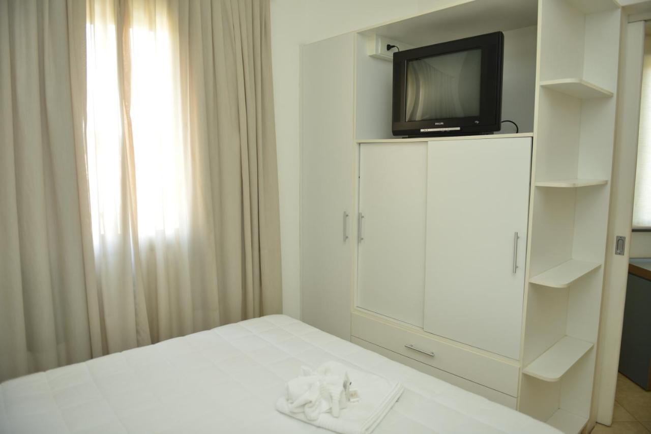 Hotel Poeta Flat Itajubá Eksteriør bilde